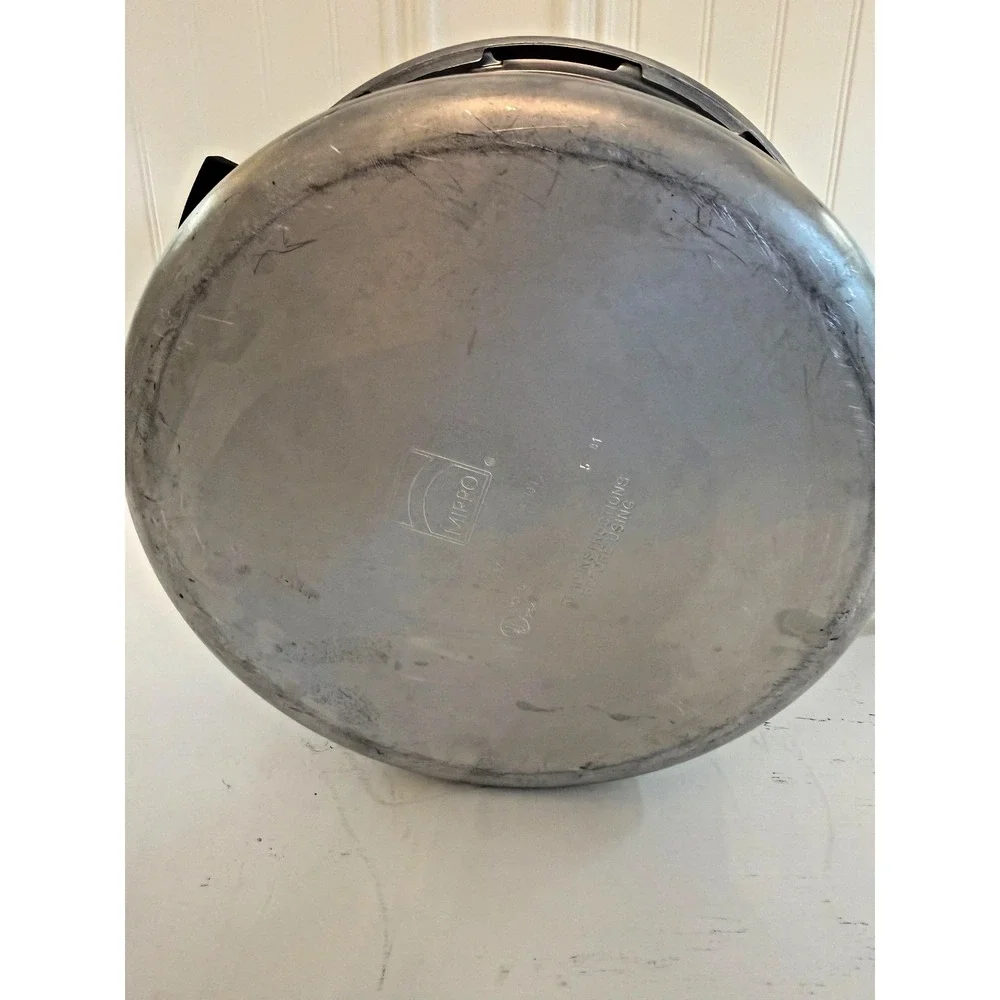 Vintage Mirro Mirro-Matic 6-Quart Stovetop Pressure Cooker Pan‎ Model M-0596